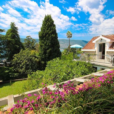 Guest House Saga Herceg Novi Exteriér fotografie