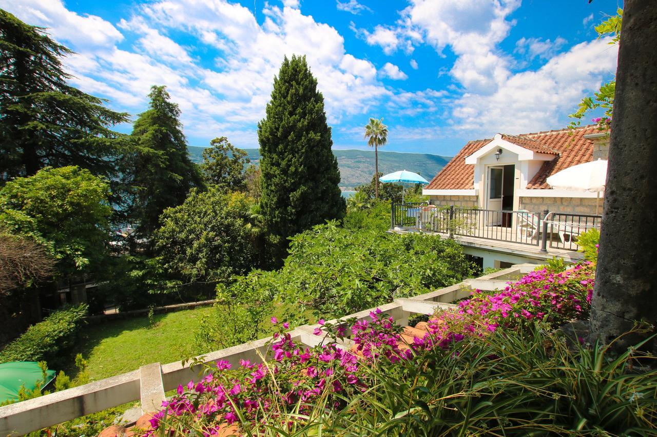 Guest House Saga Herceg Novi Exteriér fotografie